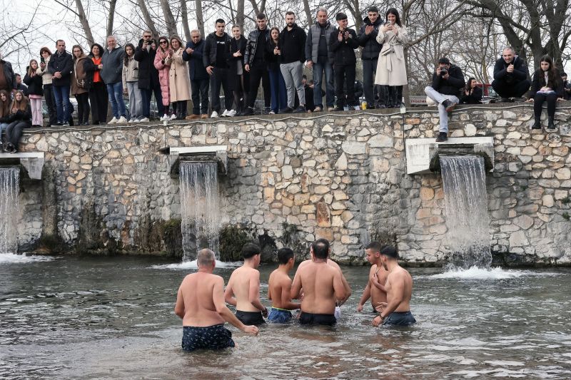 Τα Άγια Θεοφάνεια στην Ιερά Μητρόπολη Δράμας